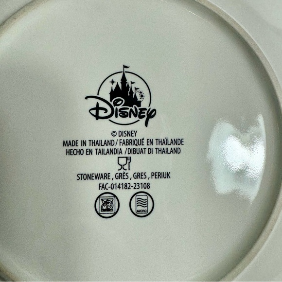 NWT. Disney Epcot Italy plates. Disney Parks Epcot World Showcase Italy Topolino - Picture 8 of 9